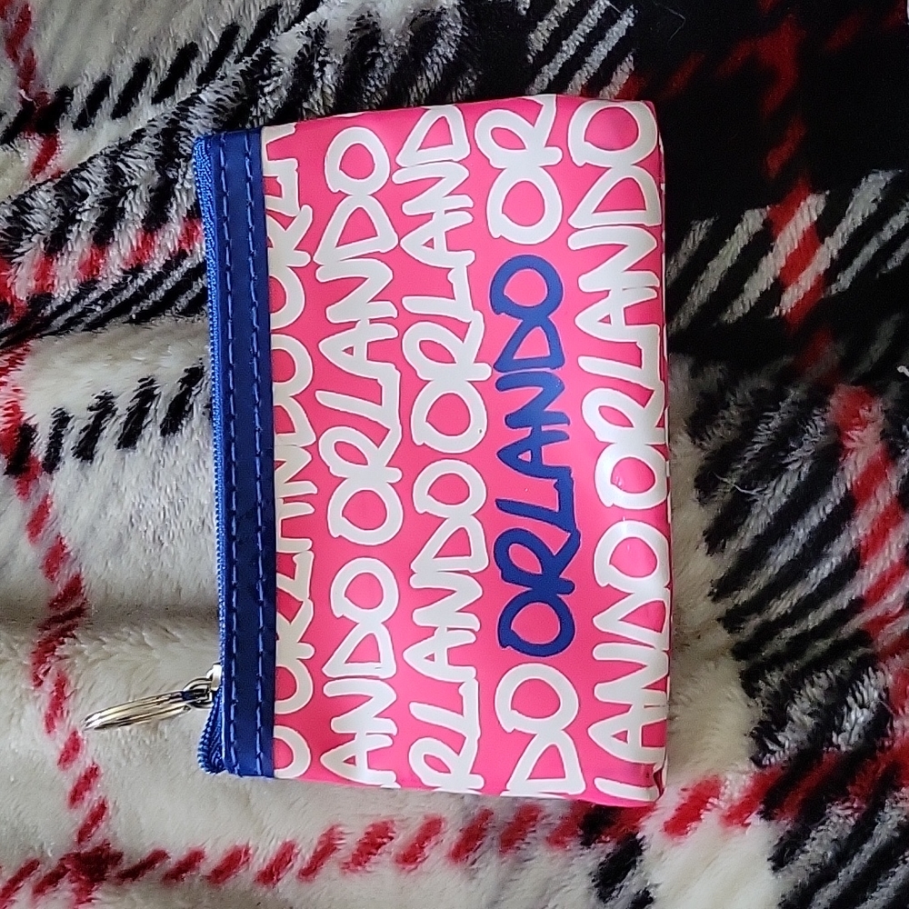 📦🚨DONATIONS SOON!! 📦🚨NWOT Orlando Coin Purse